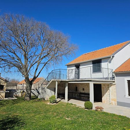 Holiday Home Nena Drniš Zewnętrze zdjęcie